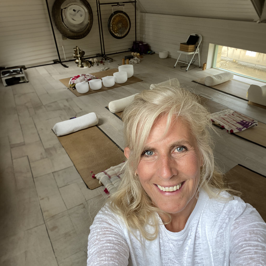 Yoga, Wellness and Summer Essentials with Jo Fellows