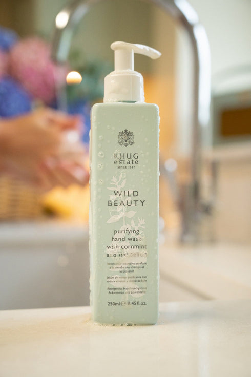 Purifying Hand Wash with Cornmint and Dandelion