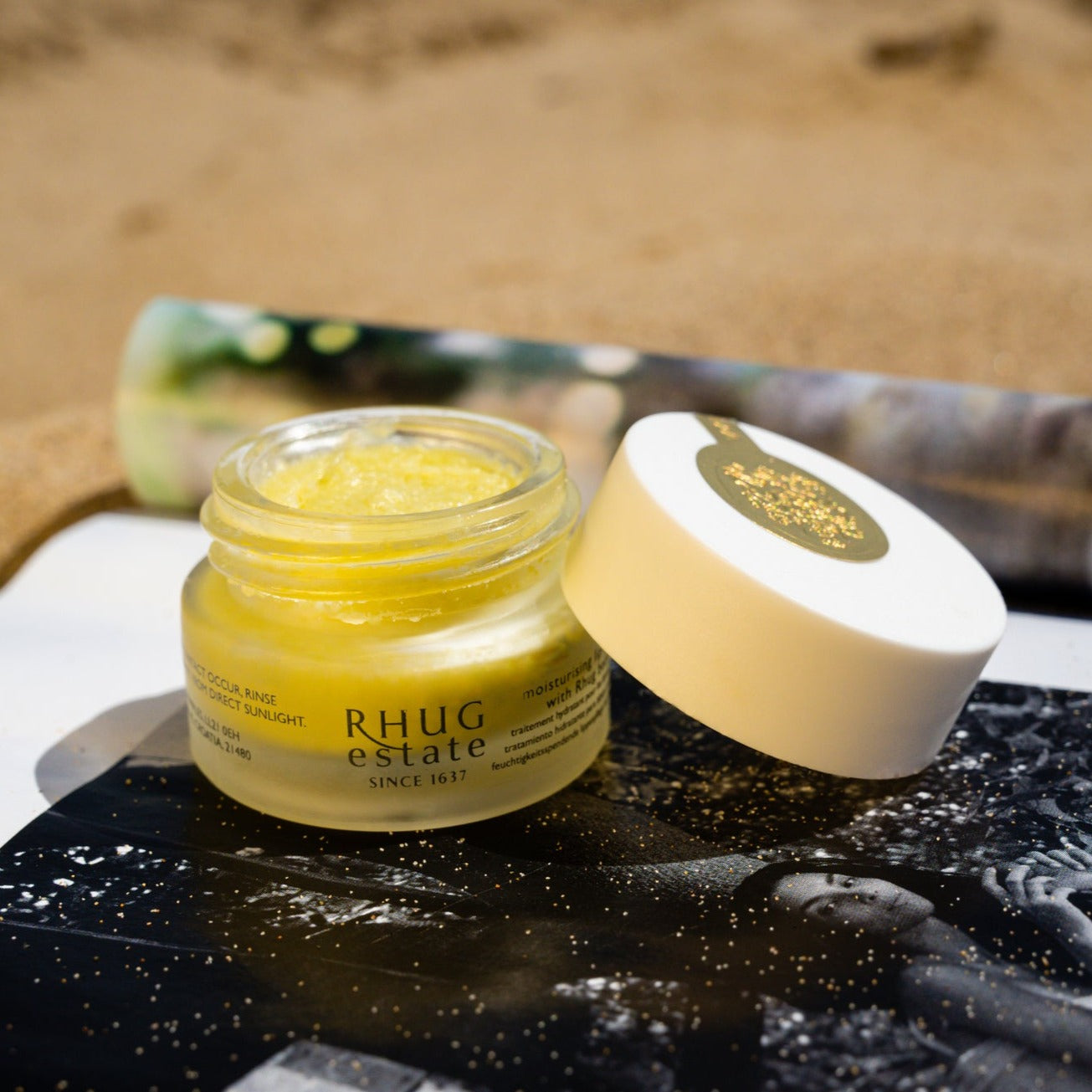 Moisturising Lip Treatment With Rhug Beeswax